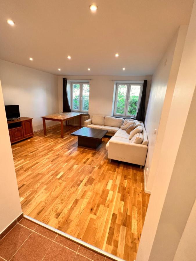 Husie Appartments Malmo Bagian luar foto